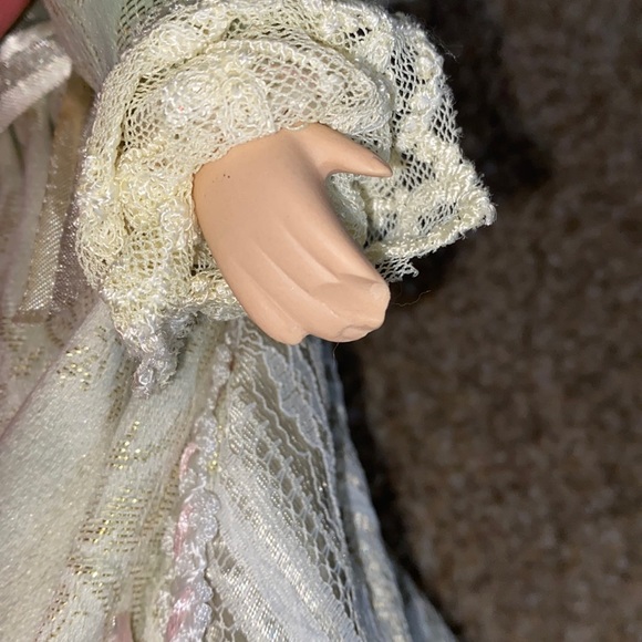 Porcelain Doll - Picture 11 of 13